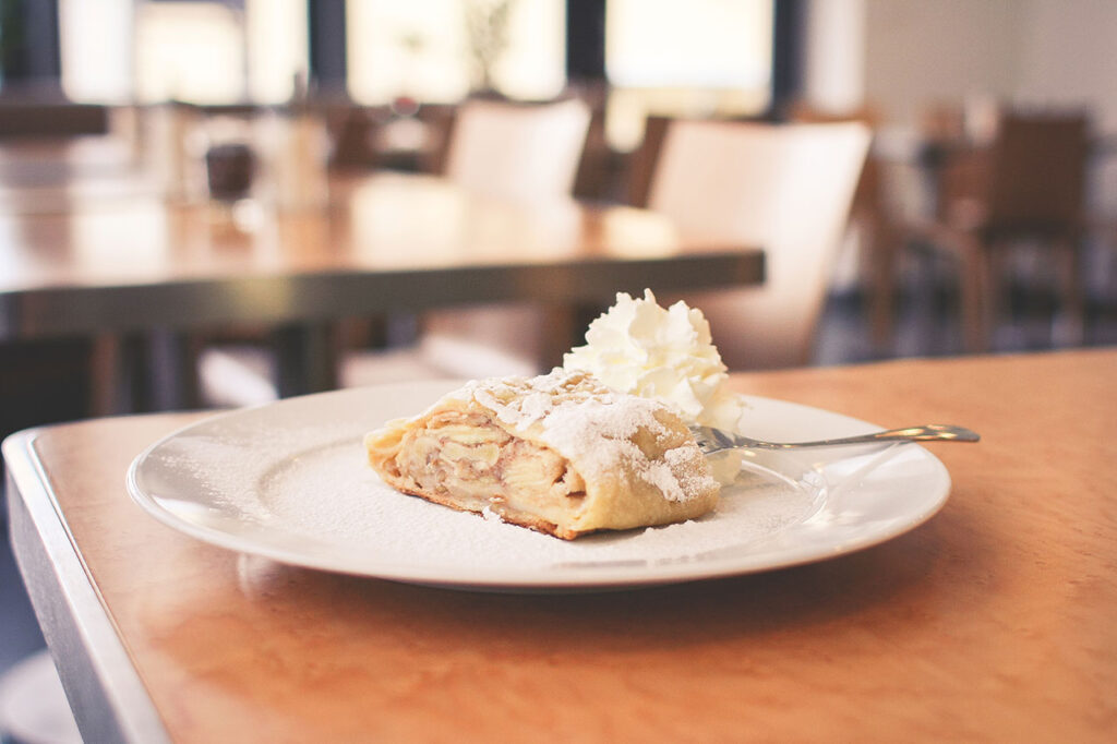 Website chuyên mô phỏng hình học trực quan